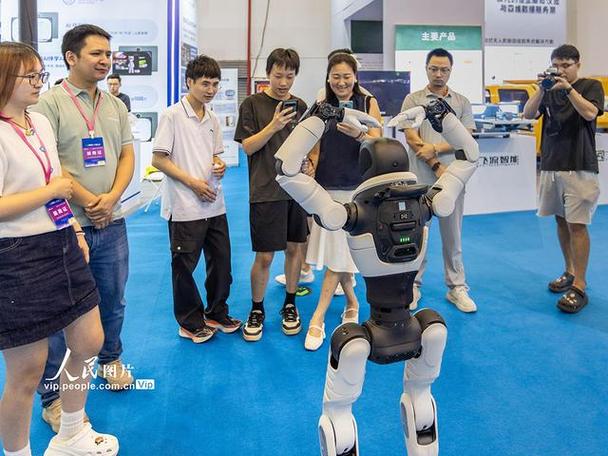 2026人工智能產品應用博覽會蘇州啟幕 AI應用軟件開發的未來風向標